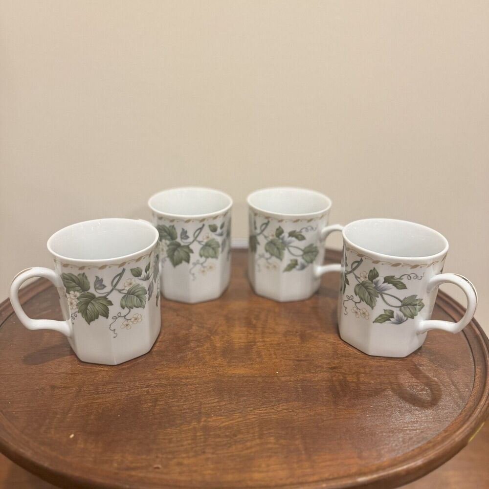 VTG Green Leaf & Blossoms Andrea By Sadek Set of 4 Mugs Made Japan 1990's READ